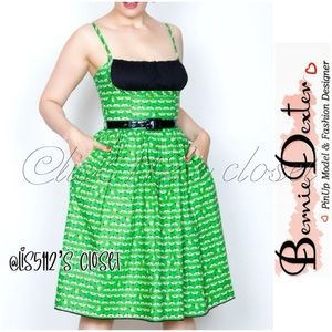 Bernie Dexter RARE Frenchie in Green Busy Bee Print Dress Sz Large L